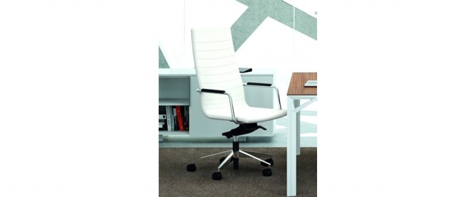 Dhalia executive chair