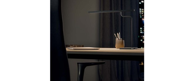 Microstick επιτραπέζιο φωτιστικό