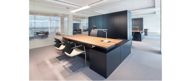 Microstick επιτραπέζιο φωτιστικό