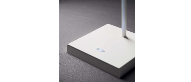 Microstick επιτραπέζιο φωτιστικό