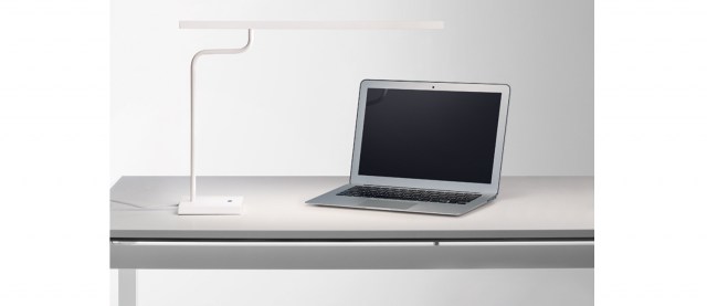 Microstick επιτραπέζιο φωτιστικό