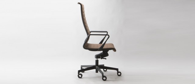 DYNAMICA SOFT Executive Chair