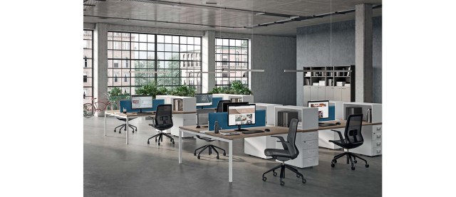 LINE 40 NEW Operative desk