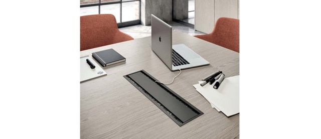 Χ9 Executive Office