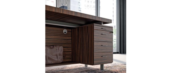 Χ9 Executive Office