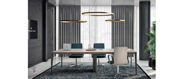 Χ9 Executive Office