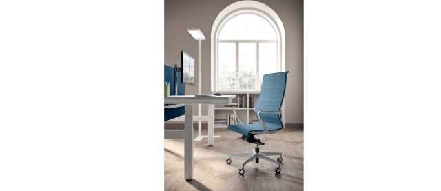 DYNAMICA SOFT Executive Chair