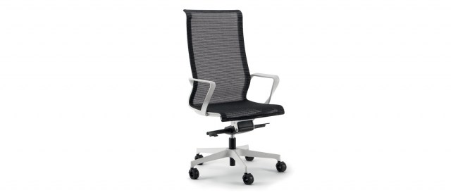 DYNAMICA Executive Chair