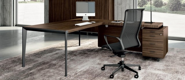 DYNAMICA Executive Chair