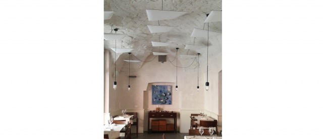 BAFFLE SOUND ABSORBING CEILING SYSTEM