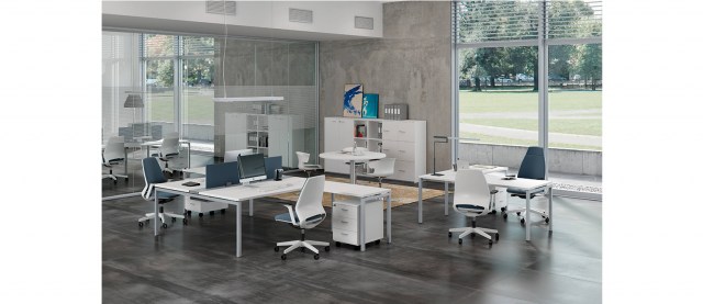 LINE 40 NEW Operative desk