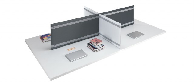 PLI Sound absorbing desk 