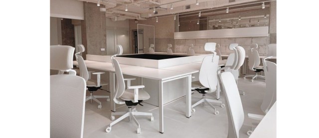 Κάθισμα εργασίας SKIN