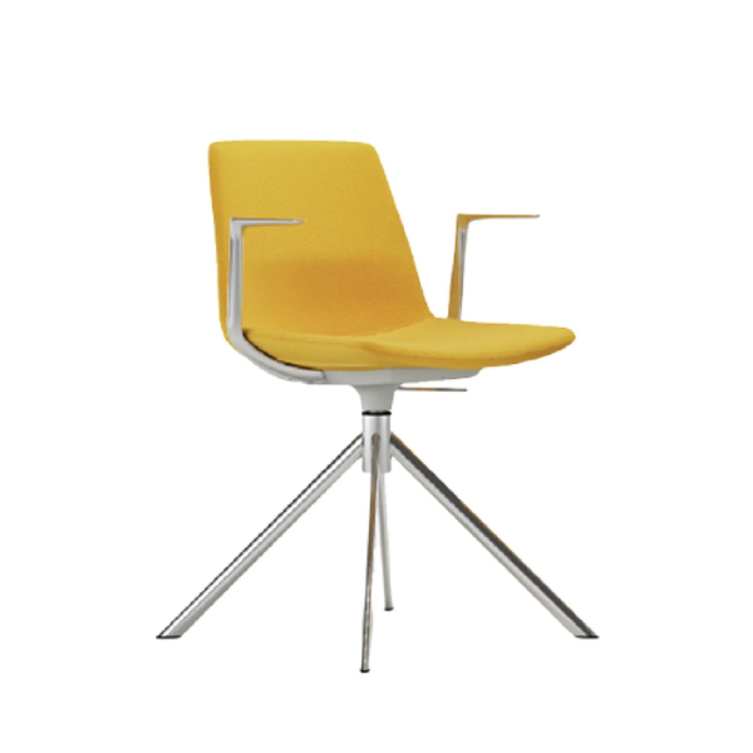 Clue_front-right-s.jpg_1